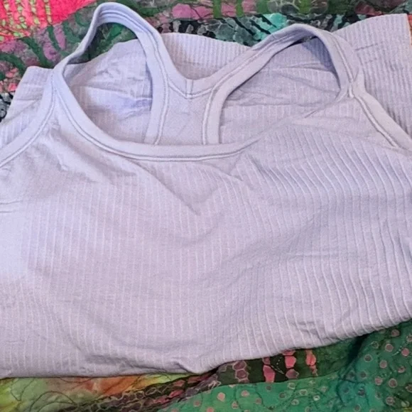 Lululemon Ebb to Street Yoga Tank Top
Lilac Smoke SZ. 8 EUC - Picture 3 of 6